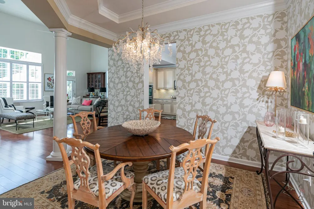 11 BELLINGHAM DRIVE Kendall Park, NJ 08824