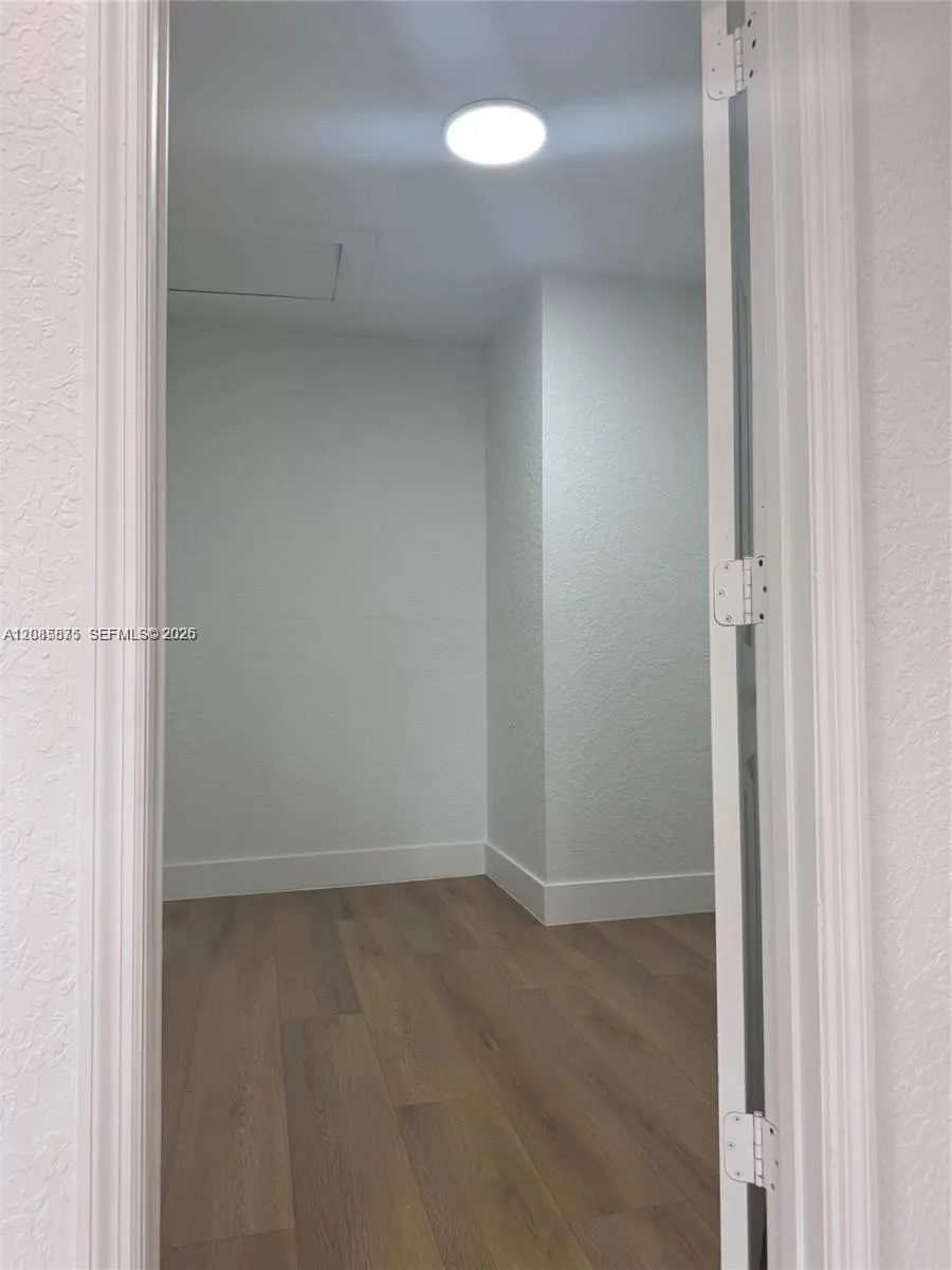 3241 NW 4th St Lauderhill, FL 33311