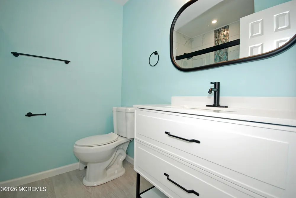 22 Vera Cruz Court Toms River, NJ 08757