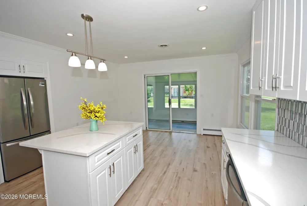 22 Vera Cruz Court Toms River, NJ 08757