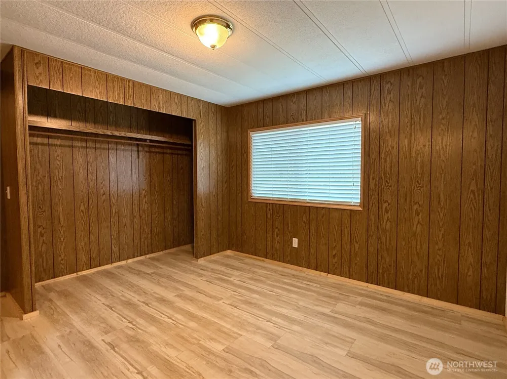 1658 State Route 508 Onalaska, WA 98570