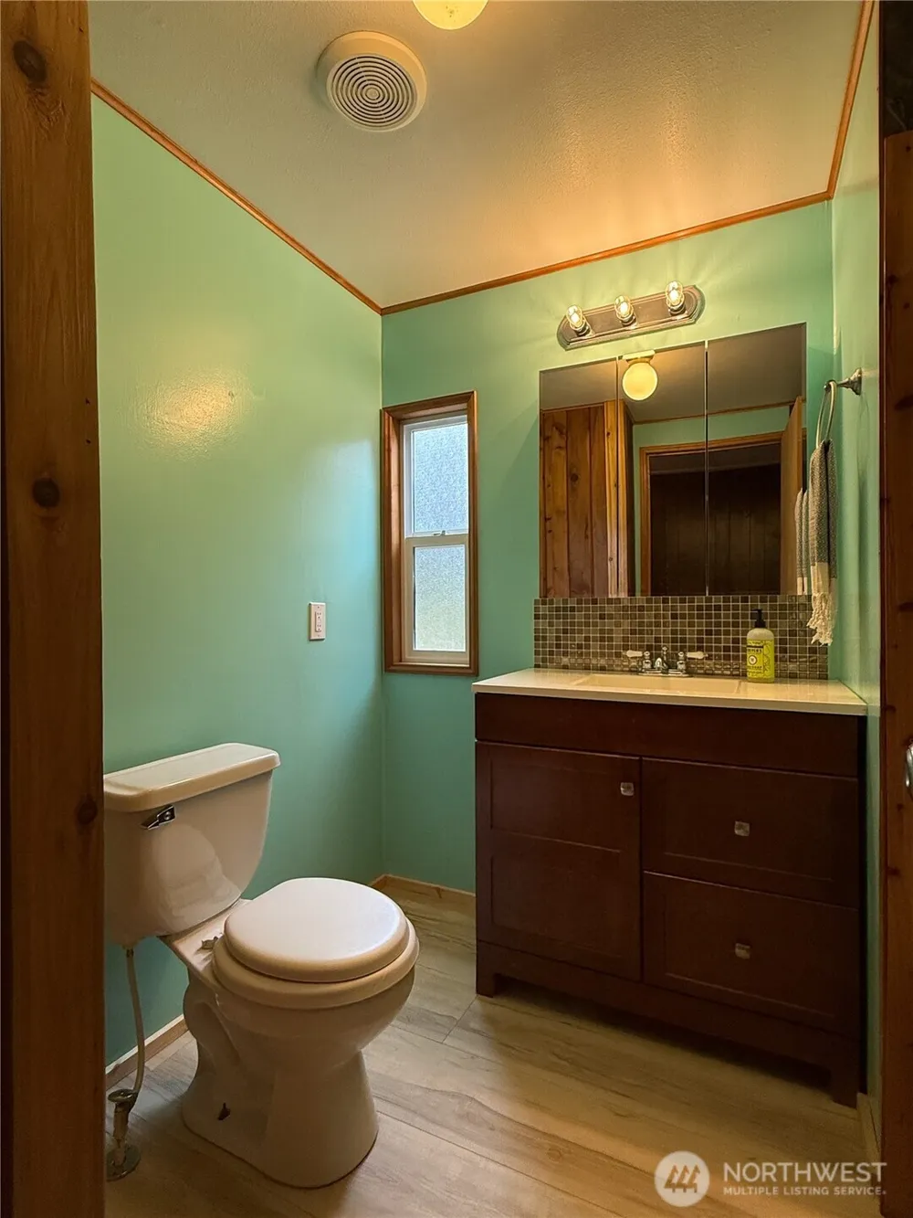 1658 State Route 508 Onalaska, WA 98570