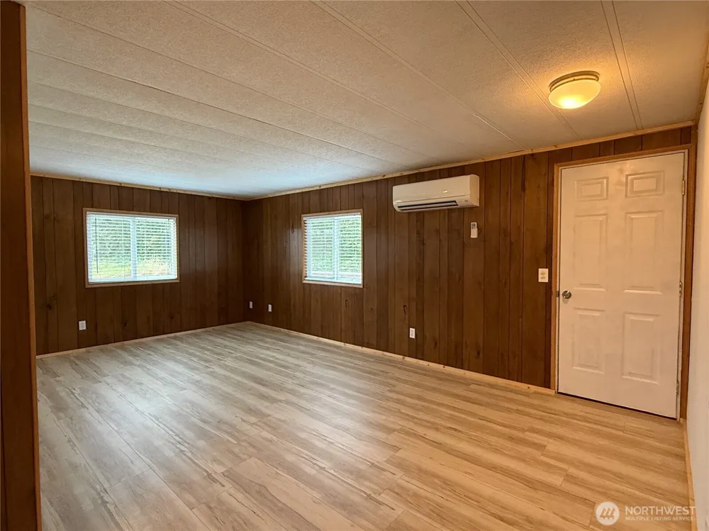 1658 State Route 508 Onalaska, WA 98570