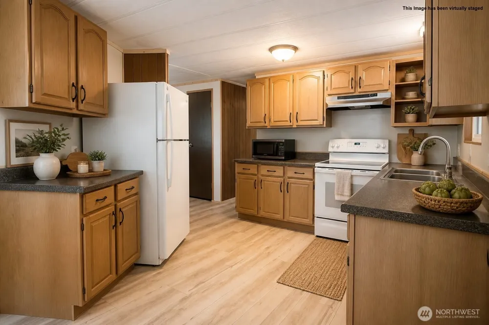 1658 State Route 508 Onalaska, WA 98570