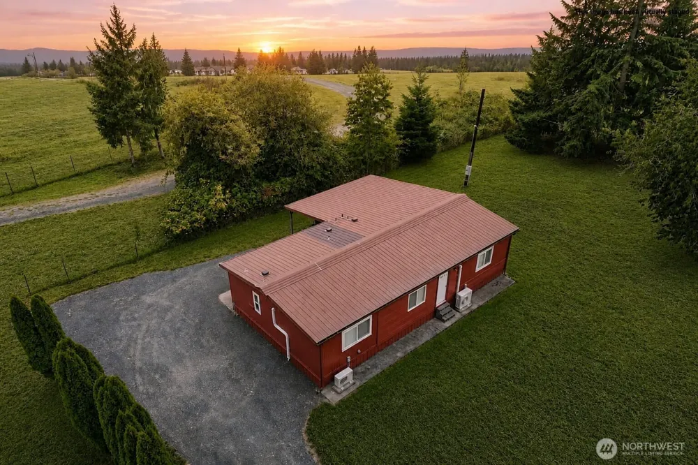 1658 State Route 508 Onalaska, WA 98570