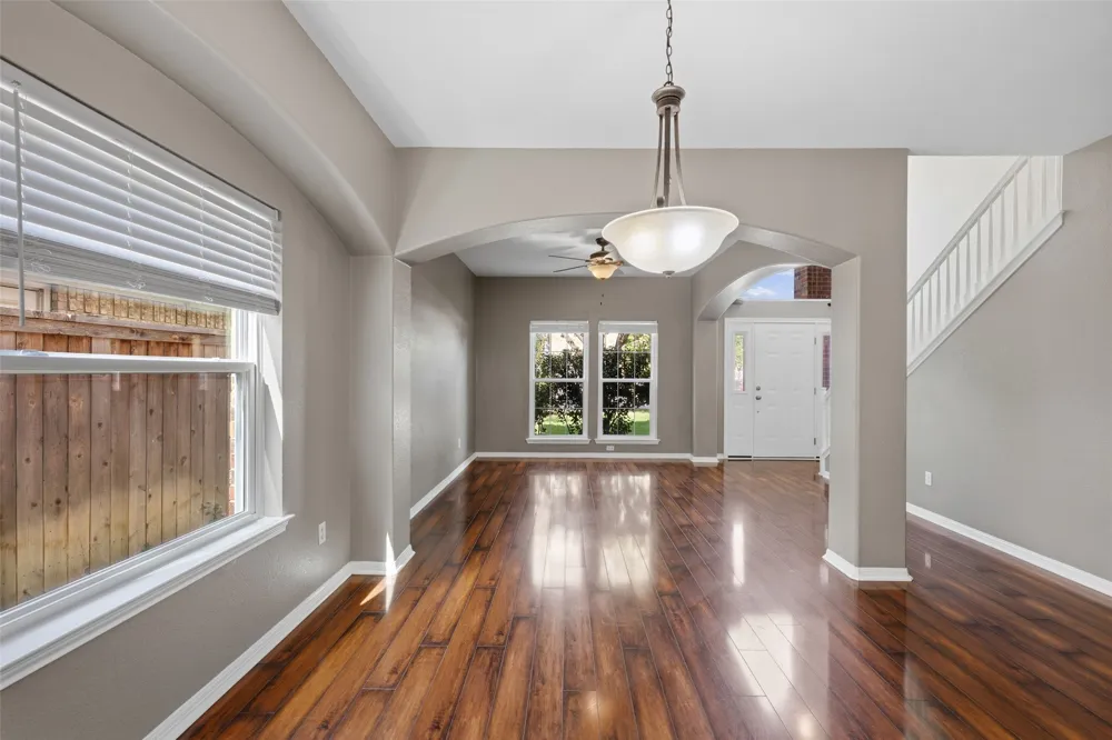 1928 Barnett Drive Cedar Park, TX 78613
