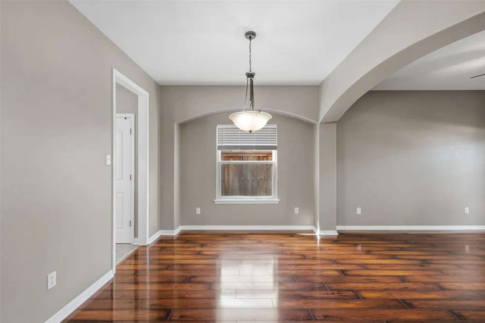 1928 Barnett Drive Cedar Park, TX 78613