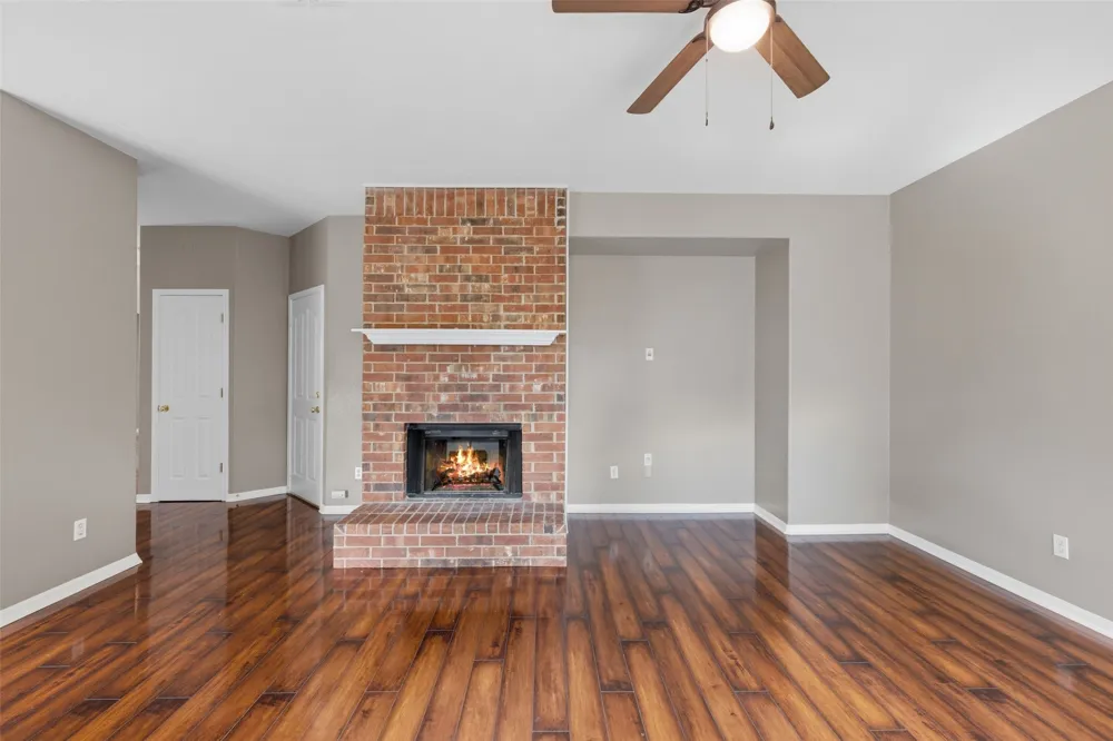 1928 Barnett Drive Cedar Park, TX 78613