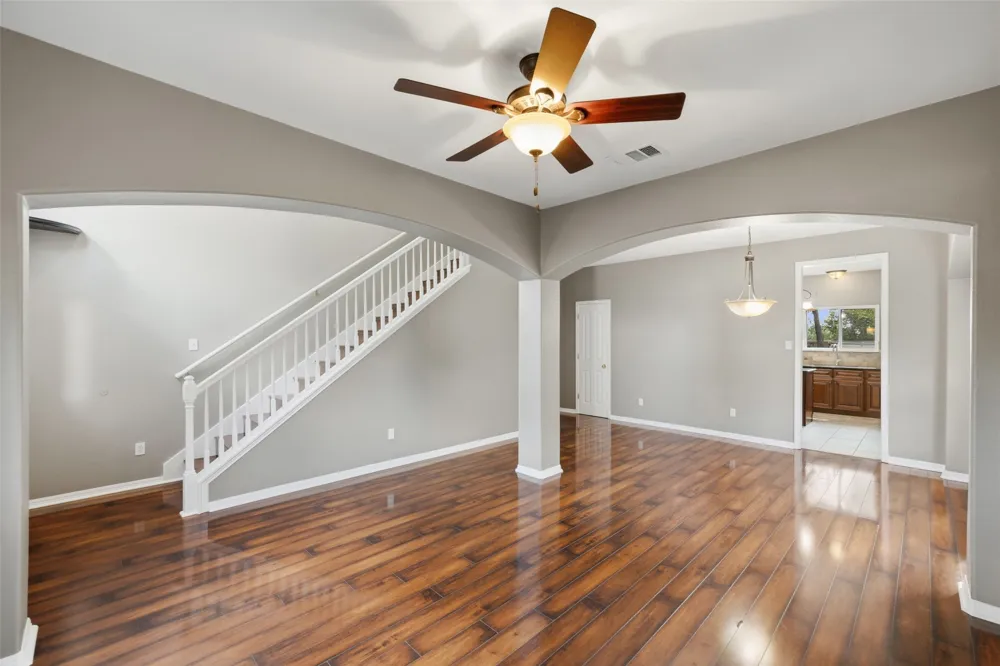 1928 Barnett Drive Cedar Park, TX 78613