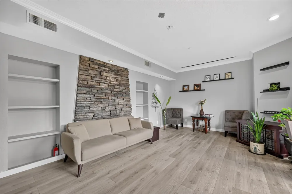 4040 Avondale Avenue #309 Dallas, TX 75219