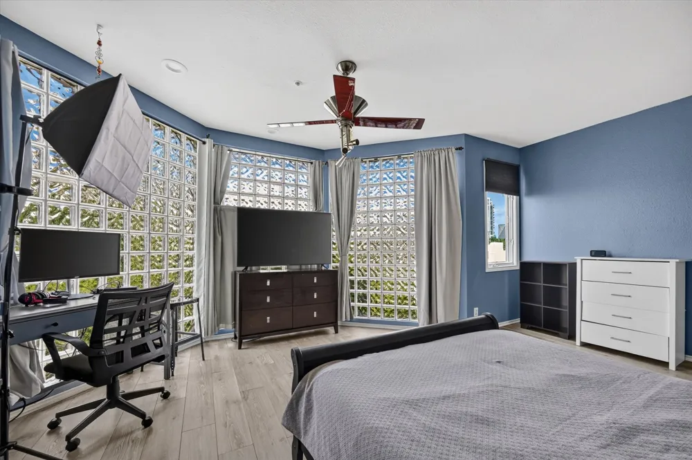 4040 Avondale Avenue #309 Dallas, TX 75219