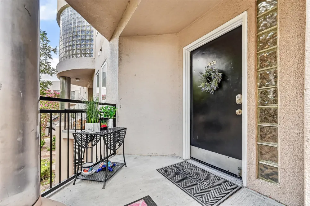4040 Avondale Avenue #309 Dallas, TX 75219