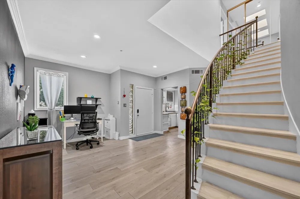 4040 Avondale Avenue #309 Dallas, TX 75219