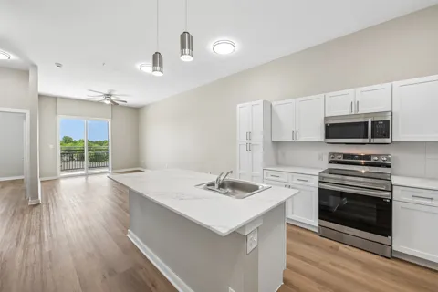 3522 Main Street #209