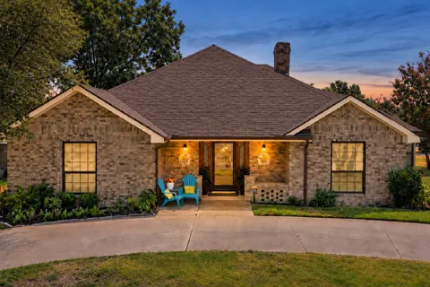 802 Autumn Hill Drive