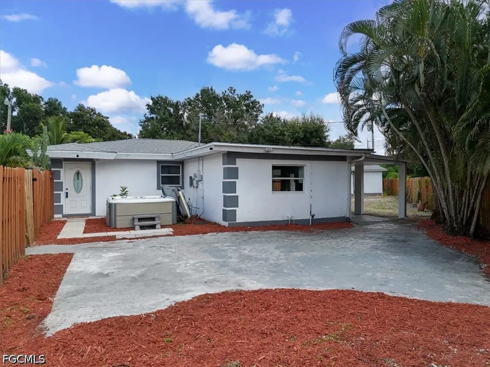 Poe Avenue North Fort Myers, FL 33917