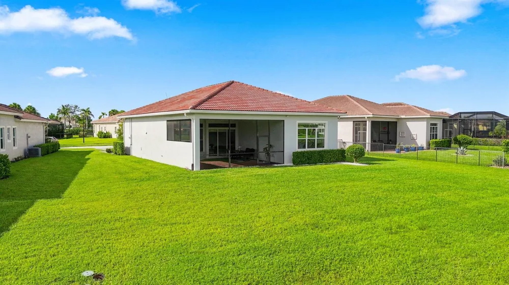 11989 SW Vano Way Port St. Lucie, FL 34987