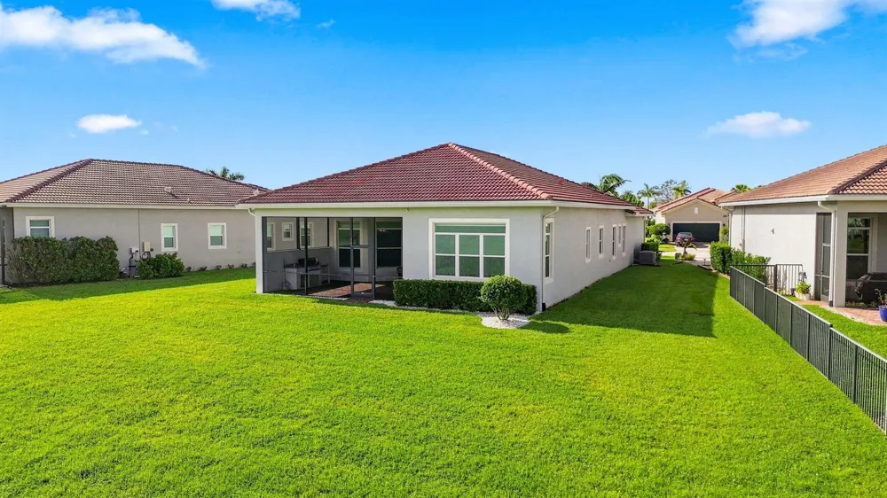 11989 SW Vano Way Port St. Lucie, FL 34987