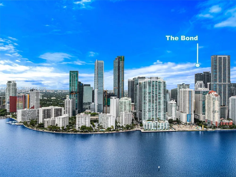 1080 Brickell Ave #1403 Miami, FL 33131