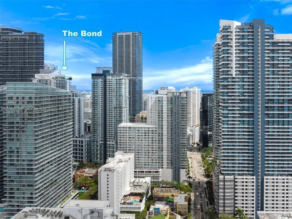 1080 Brickell Ave #1403 Miami, FL 33131