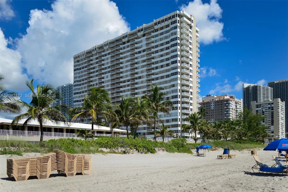 1950 S Ocean Dr #20D Hallandale Beach, FL 33009