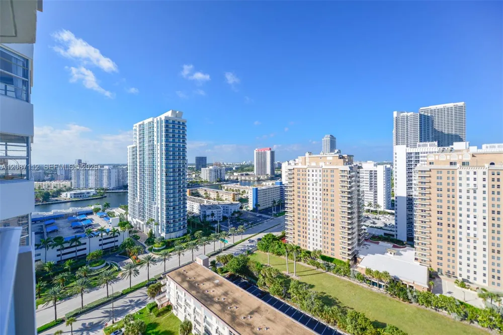 1950 S Ocean Dr #20D Hallandale Beach, FL 33009
