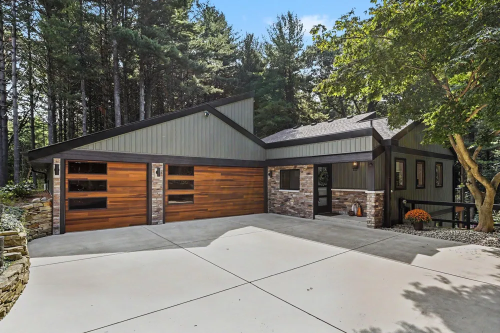 8701 W F AVENUE Alamo Township, MI 49009