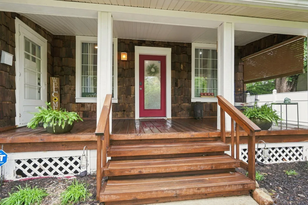 29164 Terrence Street Livonia City, MI 48154
