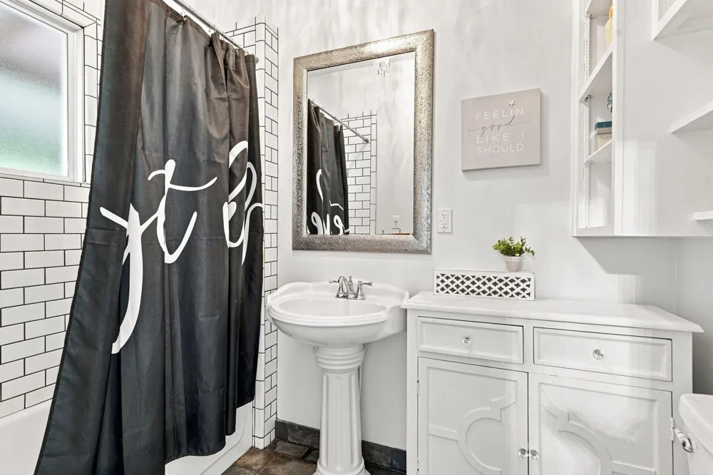 29164 Terrence Street Livonia City, MI 48154