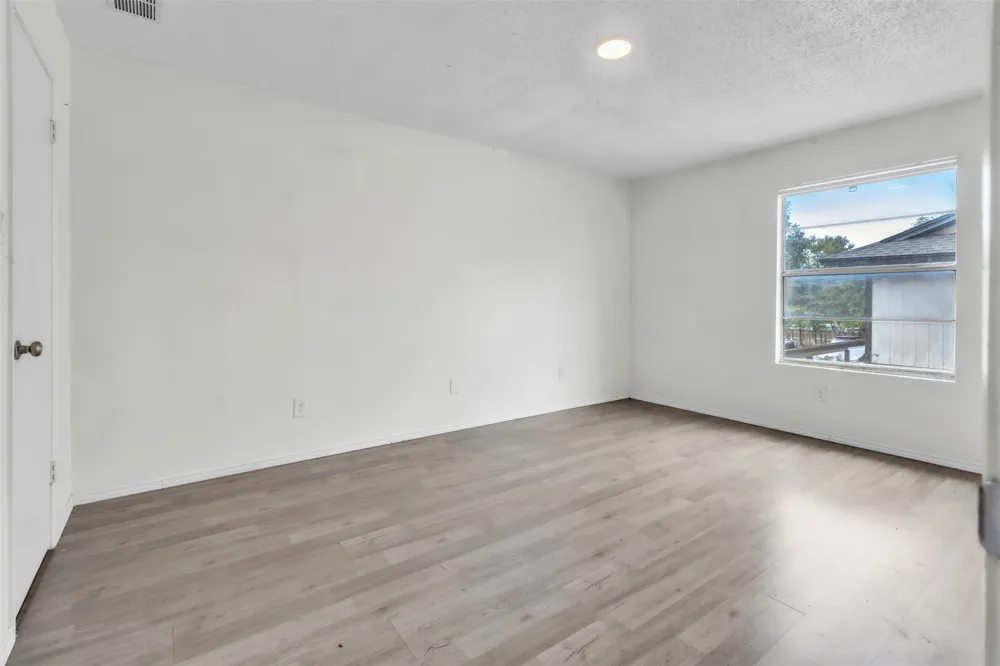 5805 Cougar Drive #A Austin, TX 78745