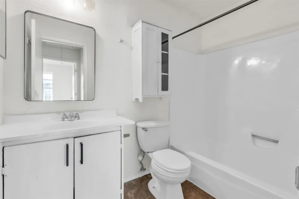 5805 Cougar Drive #A Austin, TX 78745