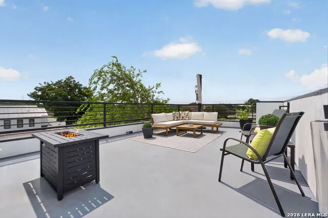 719 Eleanor Unit #102 San Antonio, TX 78209