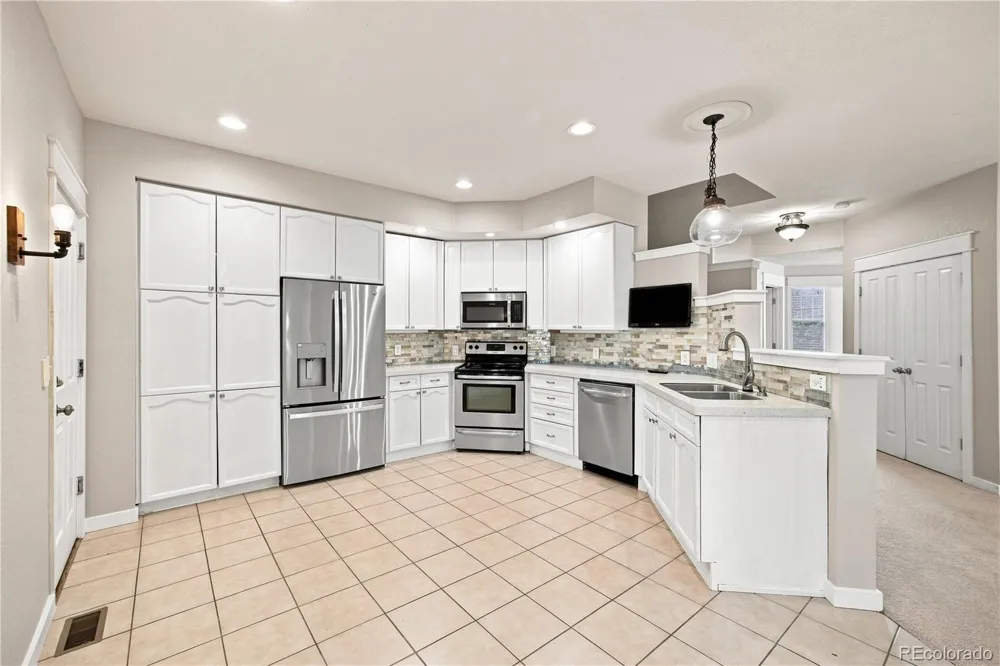 2550 Winding River Drive #N3 Broomfield, CO 80023
