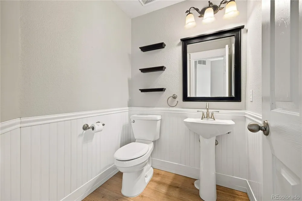2550 Winding River Drive #N3 Broomfield, CO 80023