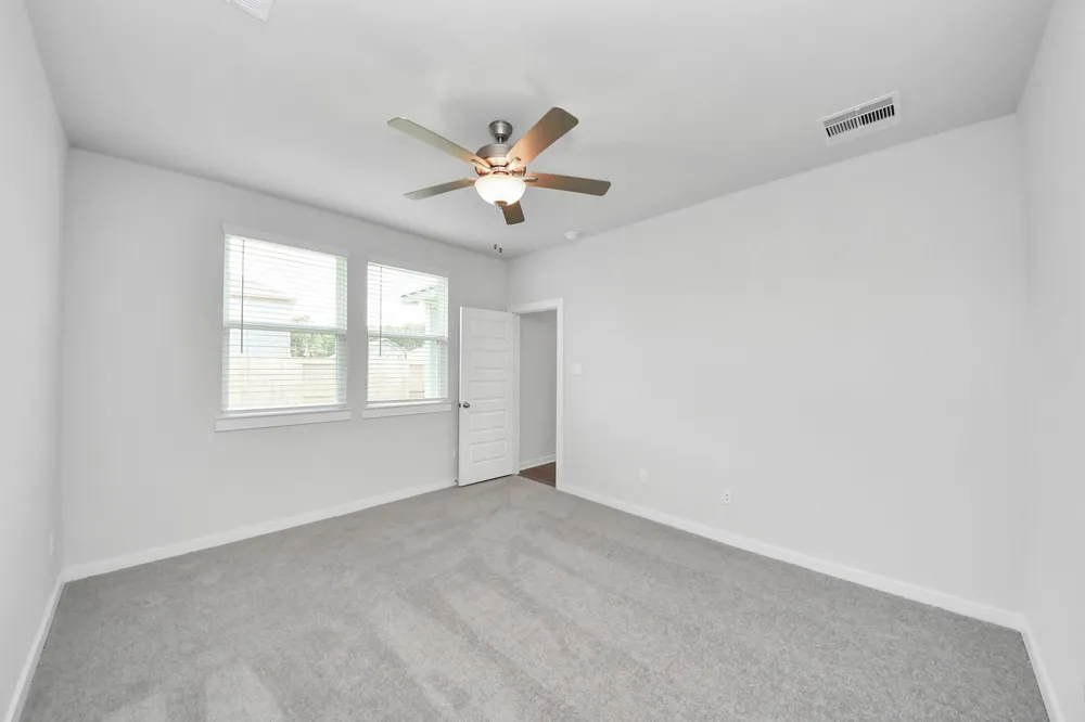 11122 Liberty Bell Lane Cleveland, TX 77328