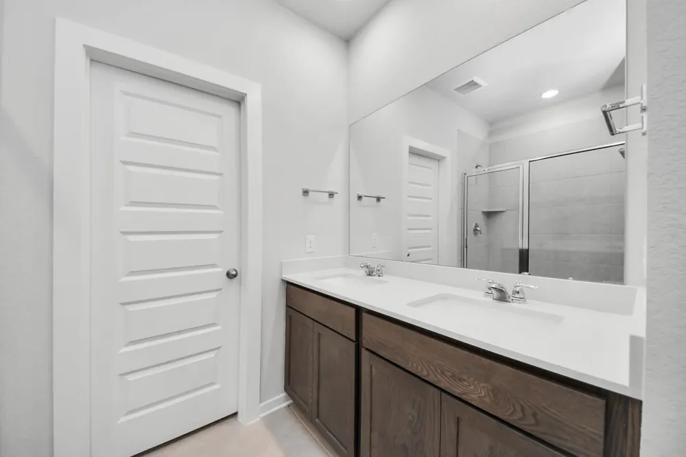 11122 Liberty Bell Lane Cleveland, TX 77328
