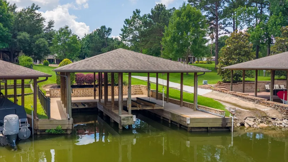 13907 Jbk Memorial Drive Willis, TX 77318