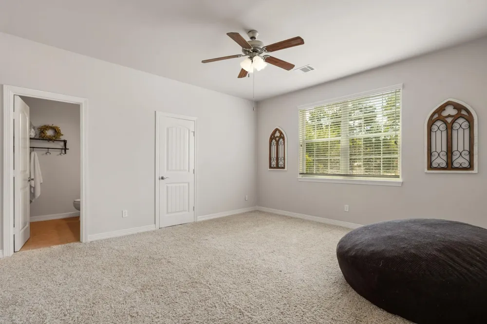 13907 Jbk Memorial Drive Willis, TX 77318