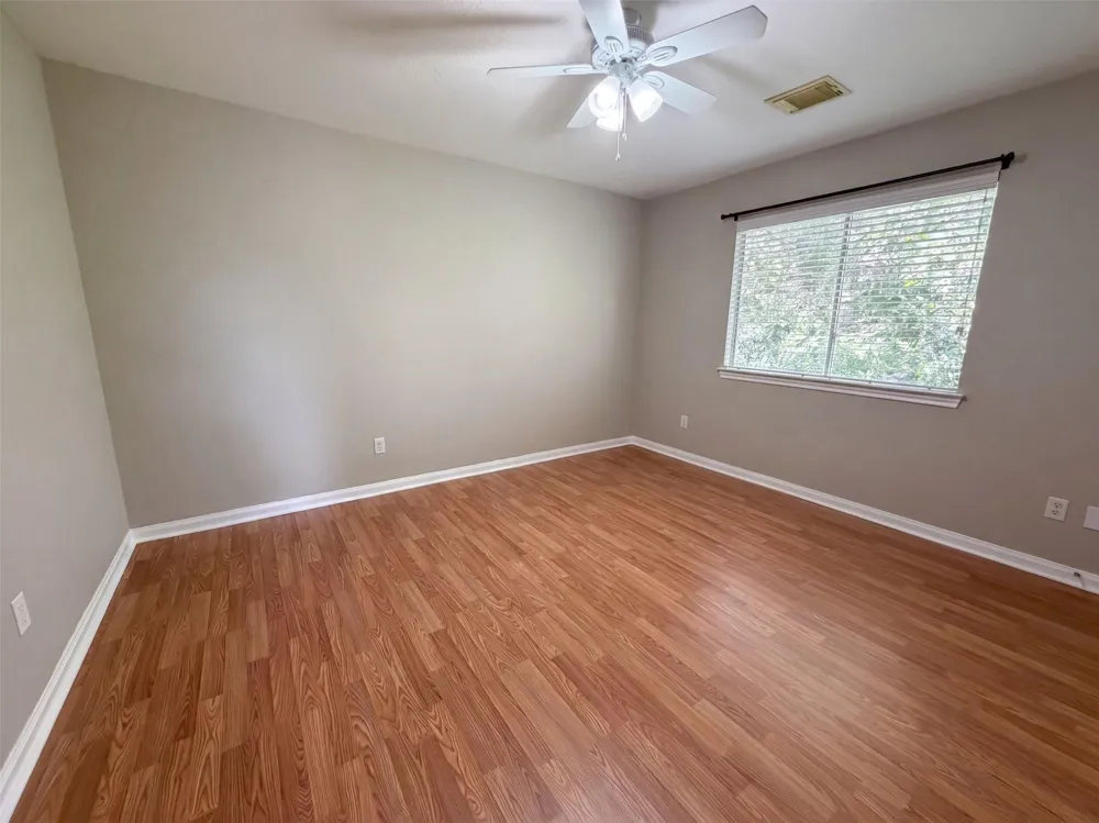 12159 Hawthorne Drive Montgomery, TX 77356