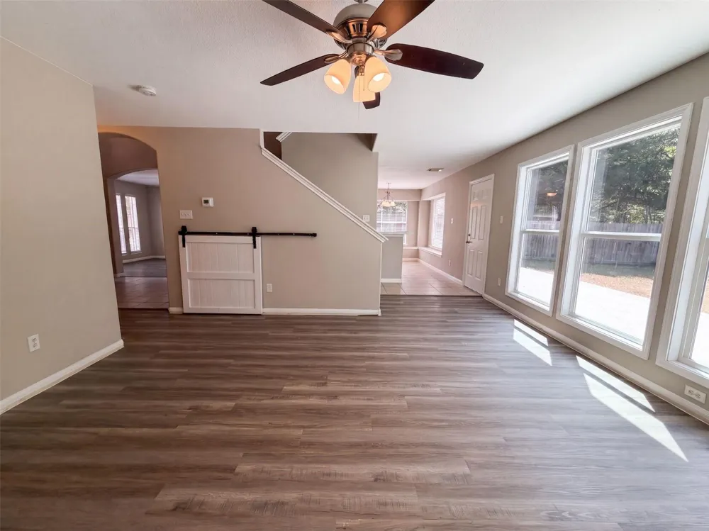 12159 Hawthorne Drive Montgomery, TX 77356