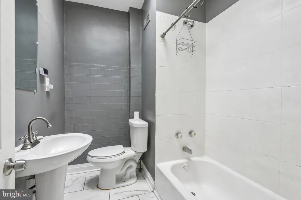 4251 NICHOLAS AVENUE Baltimore, MD 21206