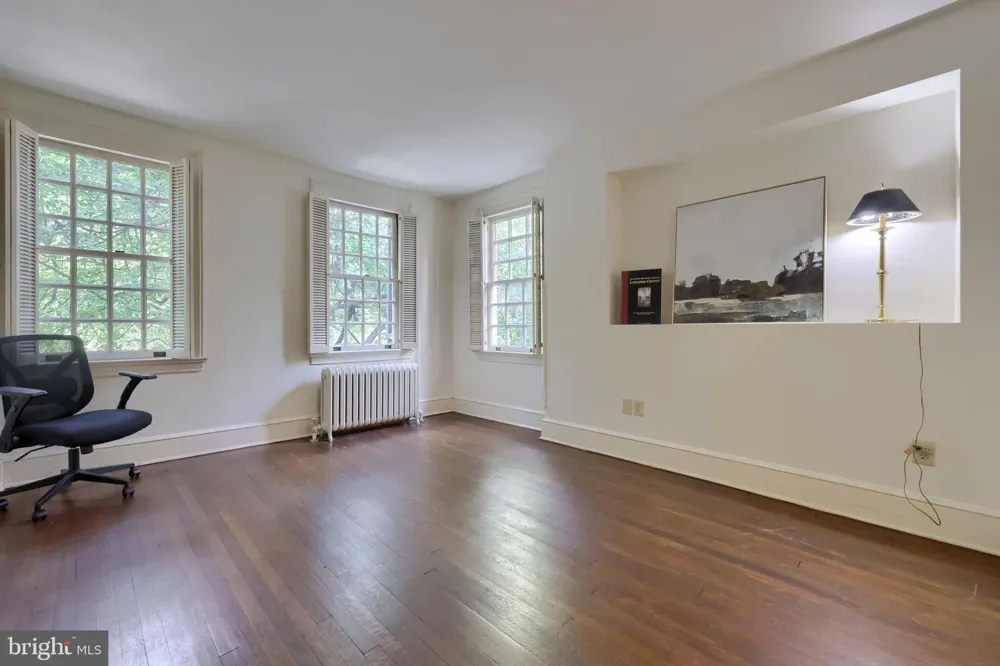 340 E ORANGE STREET Lancaster, PA 17602