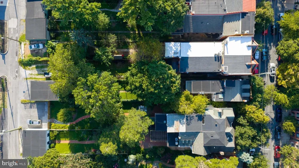 340 E ORANGE STREET Lancaster, PA 17602