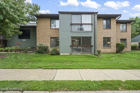 233 Medford Court #E