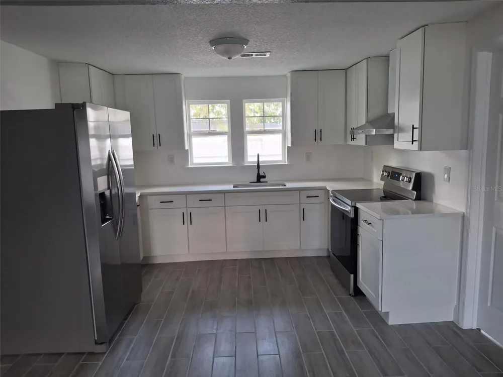 825 3RD STREET Winter Haven, FL 33881