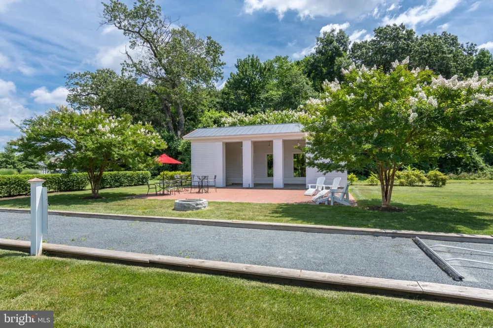 28323 AYRES SQUARE Easton, MD 21601