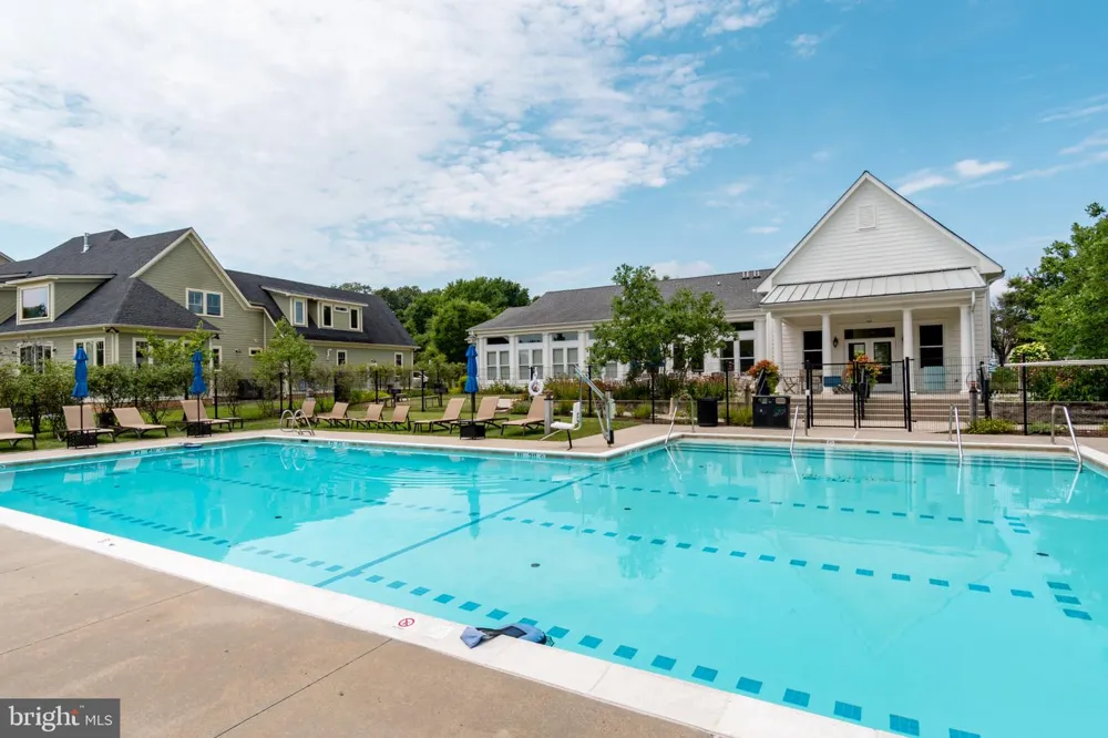 28323 AYRES SQUARE Easton, MD 21601