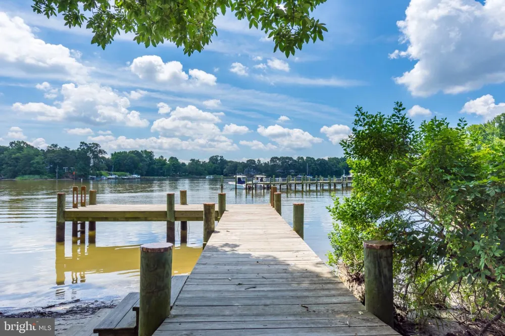 28323 AYRES SQUARE Easton, MD 21601