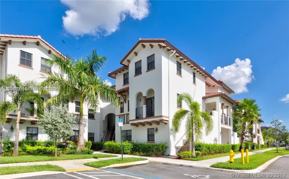 10600 NW 88th #217 Doral, FL 33178