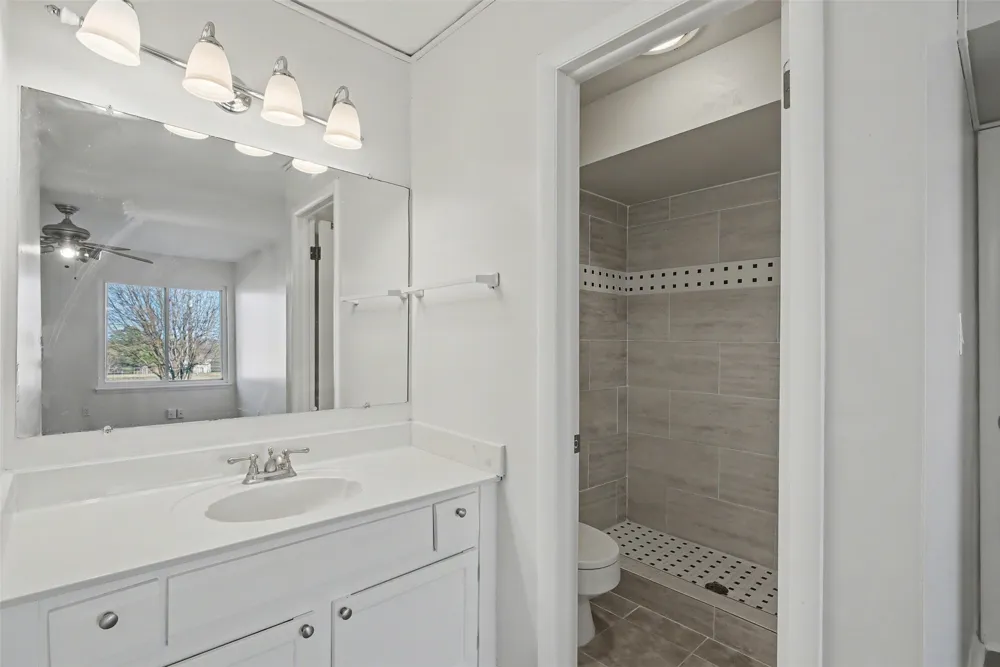 7447 S Yale Street #226 Tulsa, OK 74136